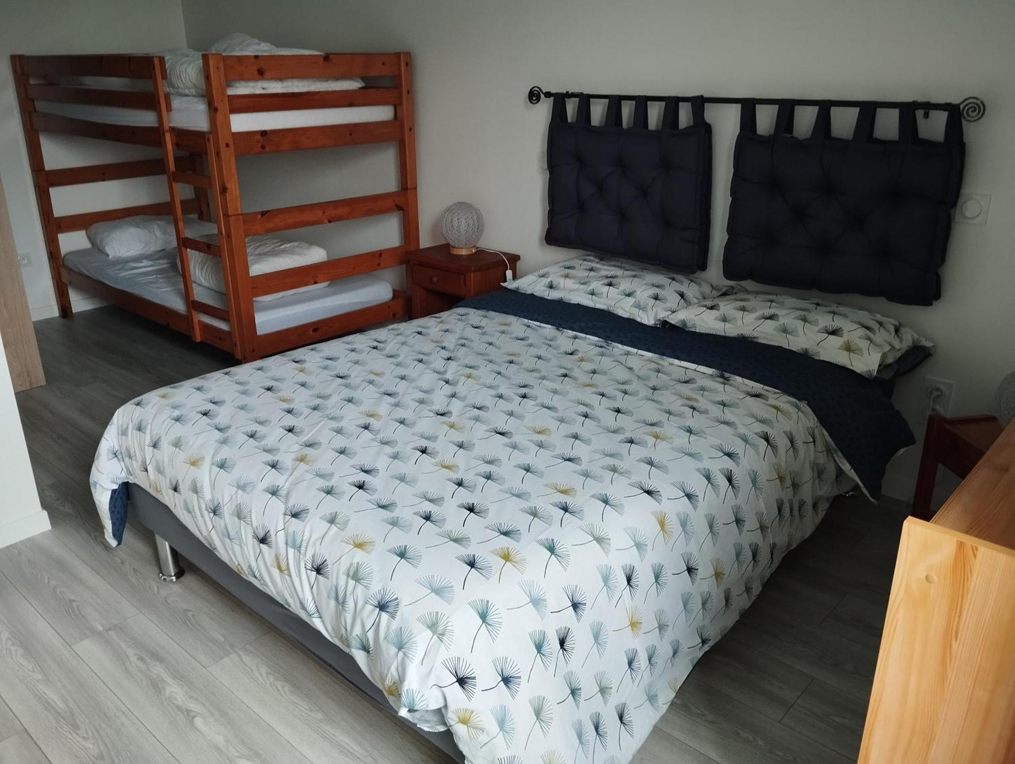 Maison Au Calme Avec Vue Etang Clesse  Luaran gambar